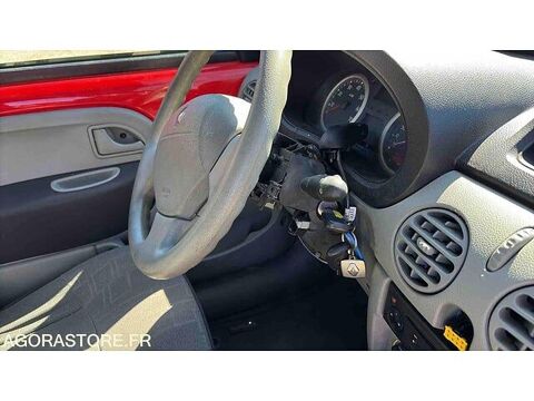 Kangoo VF1KCTEEF37924162 occasion 93100 Bourg-En-Bresse