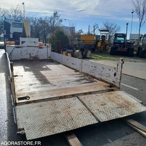 Pieces d&eacute;tach&eacute;es et accessoires Engins BTP  occasion 93100 Genas