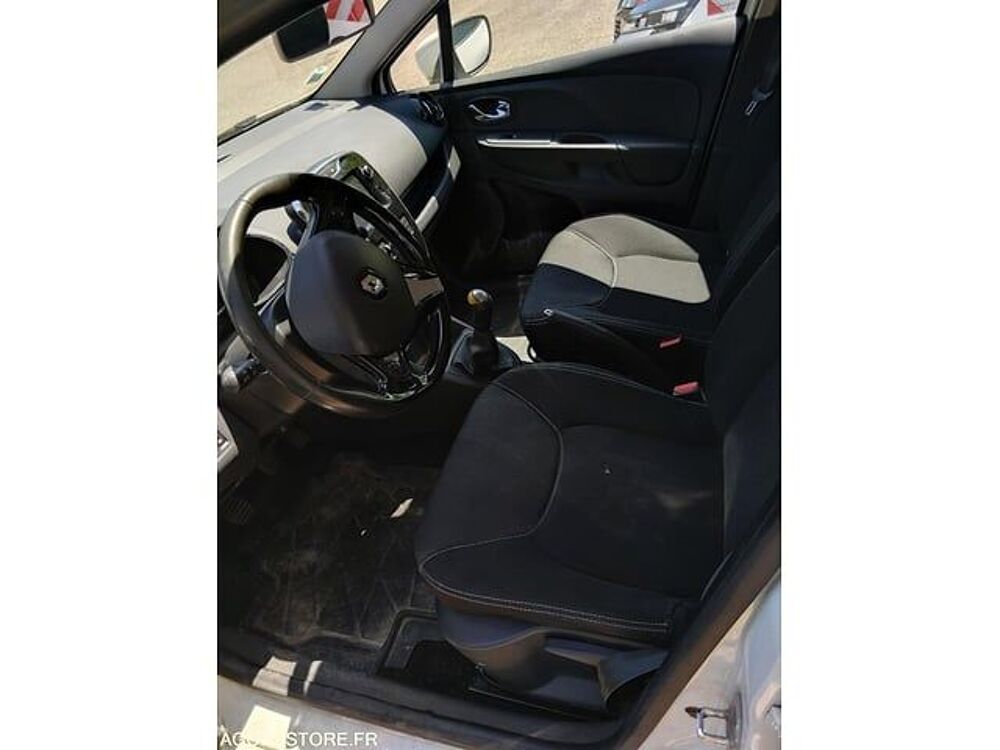 Clio VF15RFL0H49777401 occasion 93100 Digne-Les-Bains