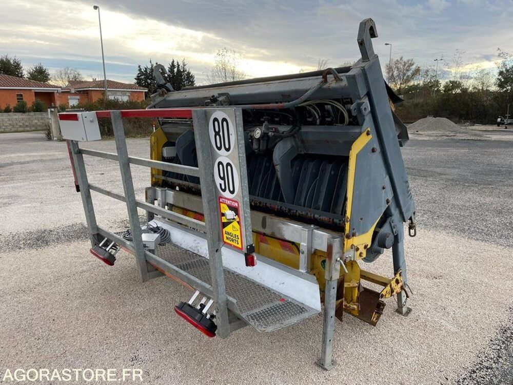 Autres Equipements  occasion 93100 N&icirc;mes