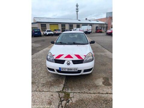 Clio VF1CB3KEF40494212 occasion 93100 V&eacute;nissieux