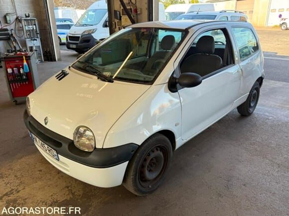 Twingo VF1C068AE32105805 occasion 93100 Orl&eacute;ans