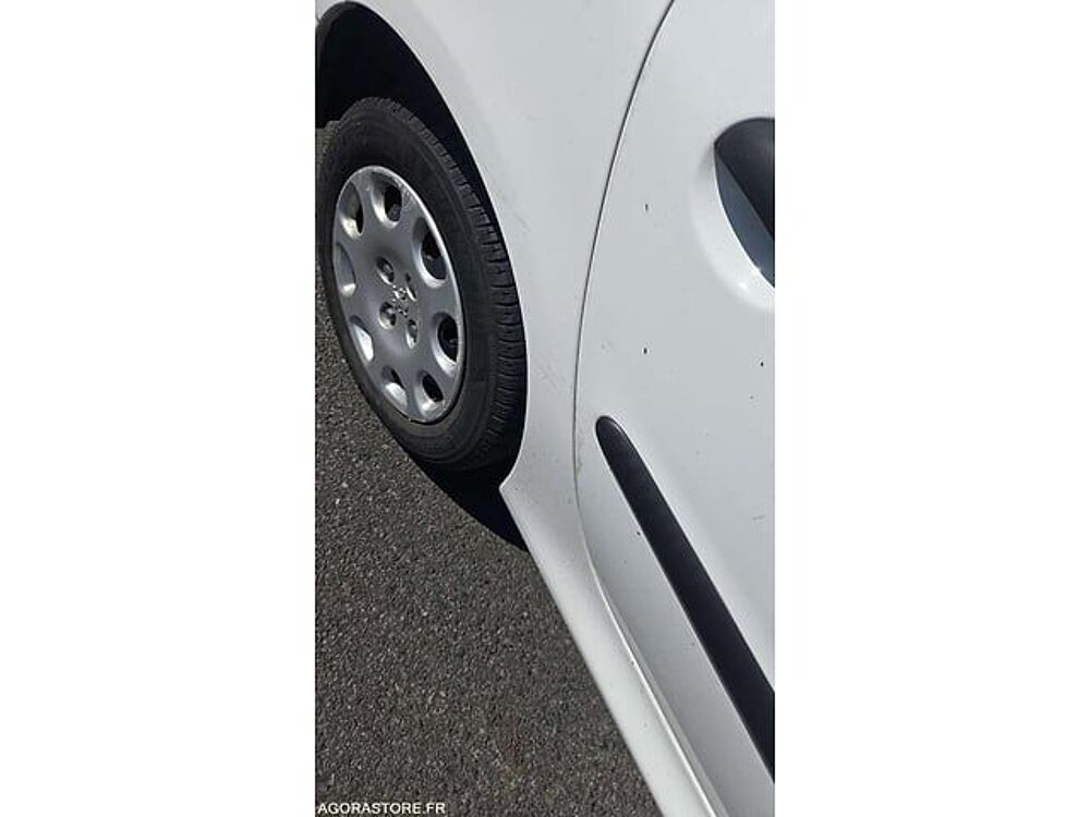 206 VF32A8HZA44897510 occasion 93100 Lamballe-Armor