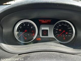 Clio VF1BR3S0H46172209 occasion 93100 Annecy