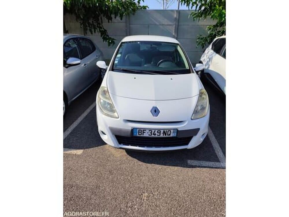 Clio VF1BR2V0H44453654 occasion 93100 La Crau