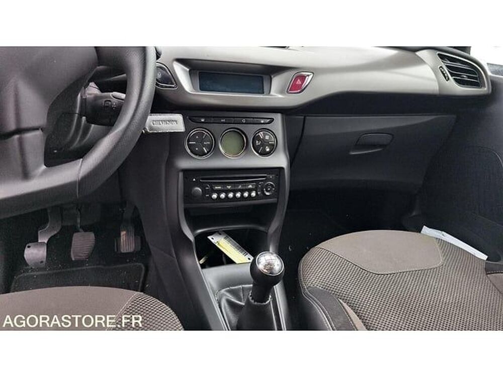 C3 VF7SC8HR4EW559153 occasion 93100 Grand Bourgtheroulde