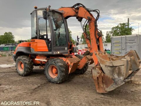 Tracto Pelle  occasion 93100 Montreuil