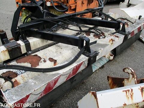 Annonce voiture Utilitaire Utilitaire 5 €