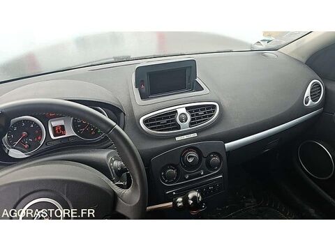 Clio VF1BR1F0544008131 occasion 93100 Moulins