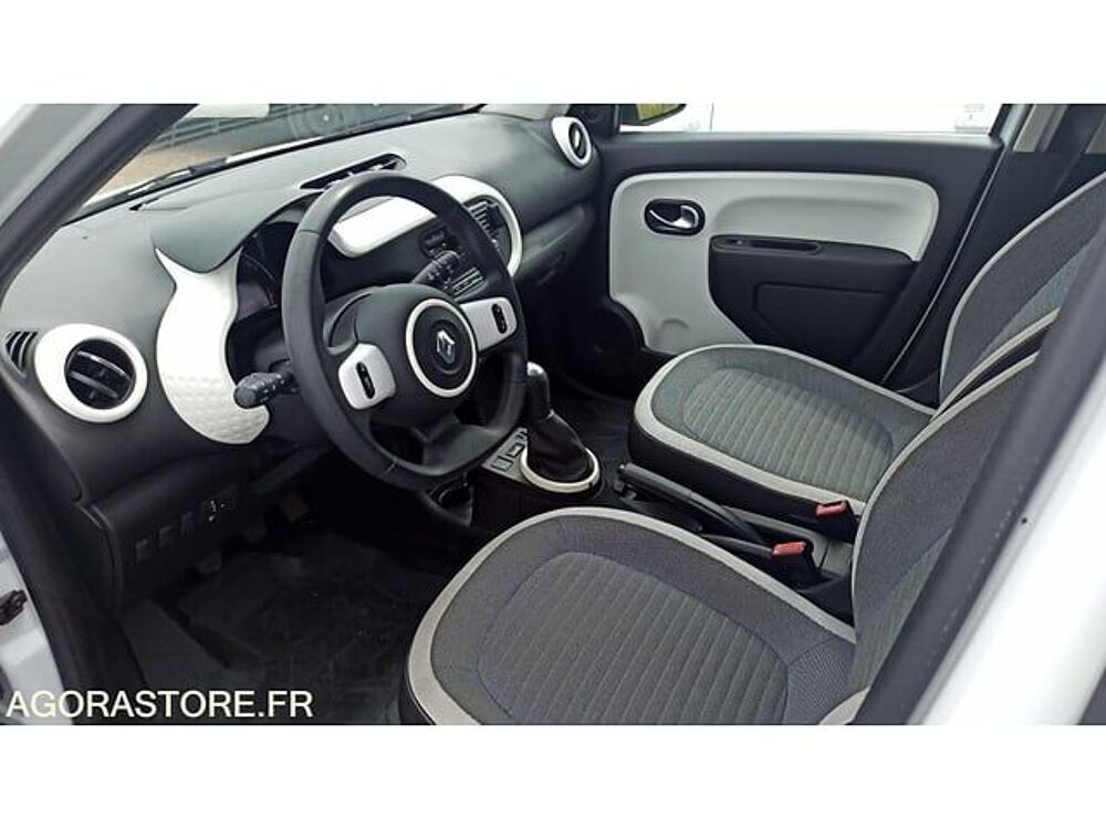 Twingo VF1AHB40D58337208 occasion 93100 Auxerre