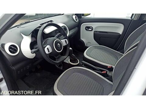Twingo VF1AHB40D58337208 occasion 93100 Auxerre
