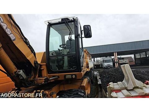 Tracto Pelle 2010 occasion 93100 Moulins