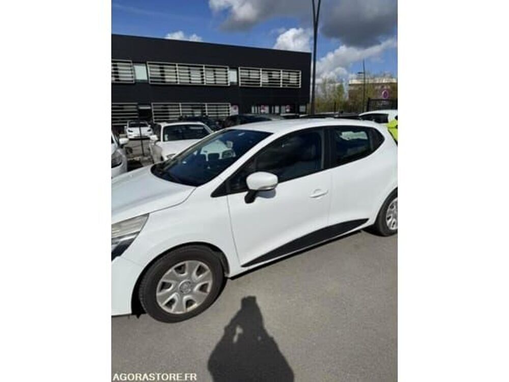Clio VF15RRL0H48345739 occasion 93100 Isneauville