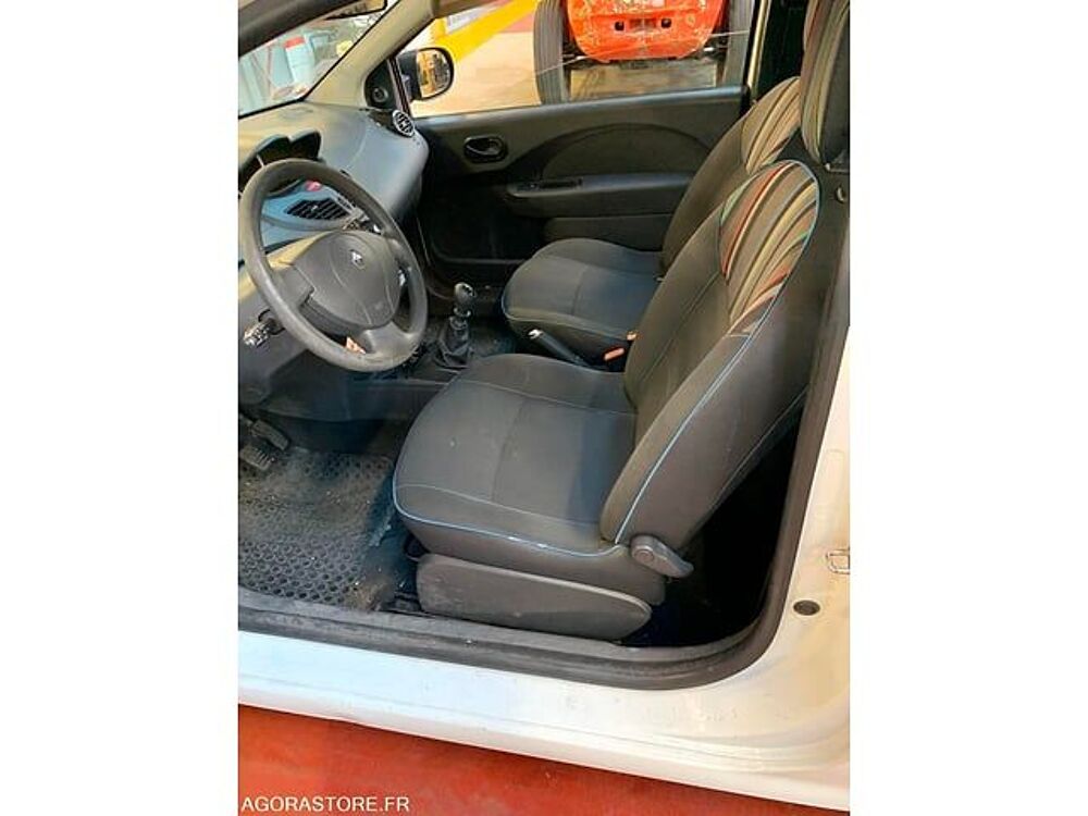 Twingo VF1CNJ10550012588 occasion 93100 Montreuil