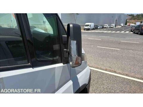 Massif  occasion 93100 Lisbonne