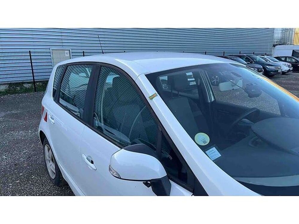 M&eacute;gane VF1JZ0C0H54256201 occasion 93100 Fretin