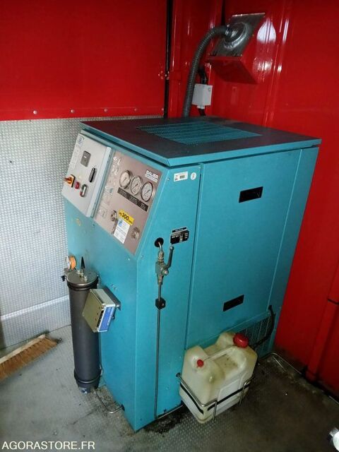 Camion magasin Camion magasin 2003 occasion Caen 93100