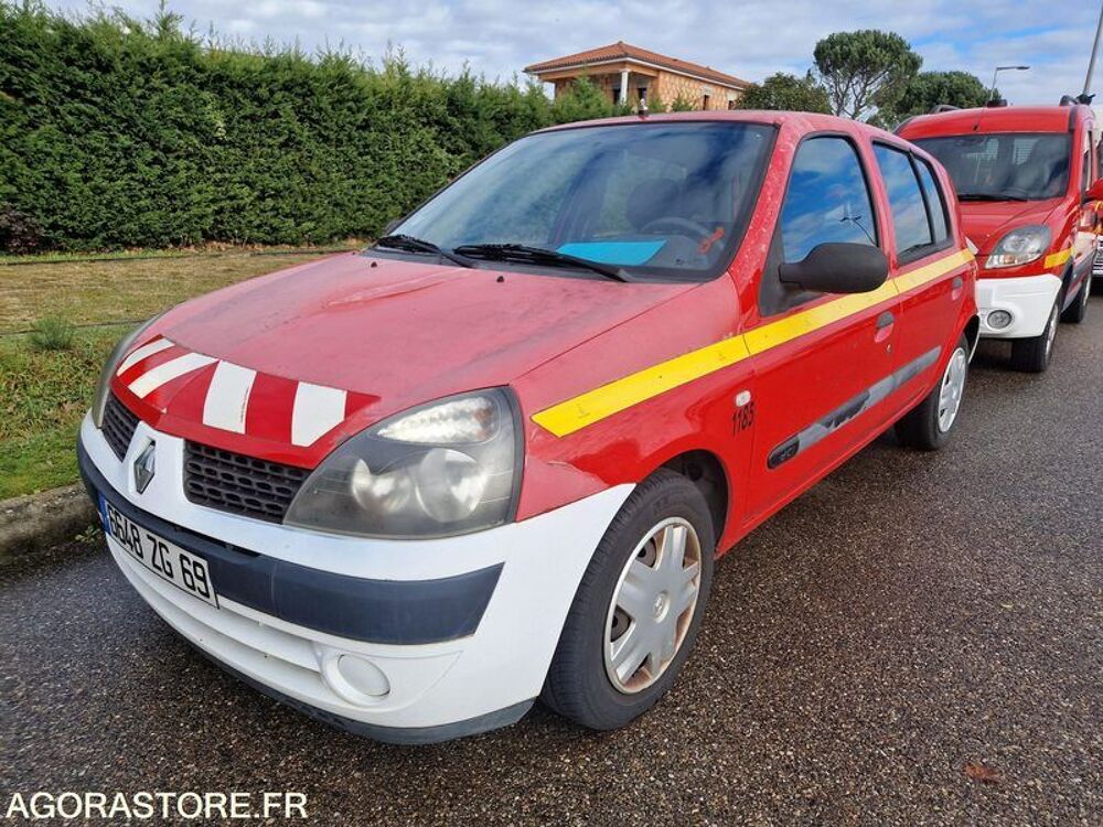 Clio VF1BB07CF29848595 2003 occasion 93100 Lyon