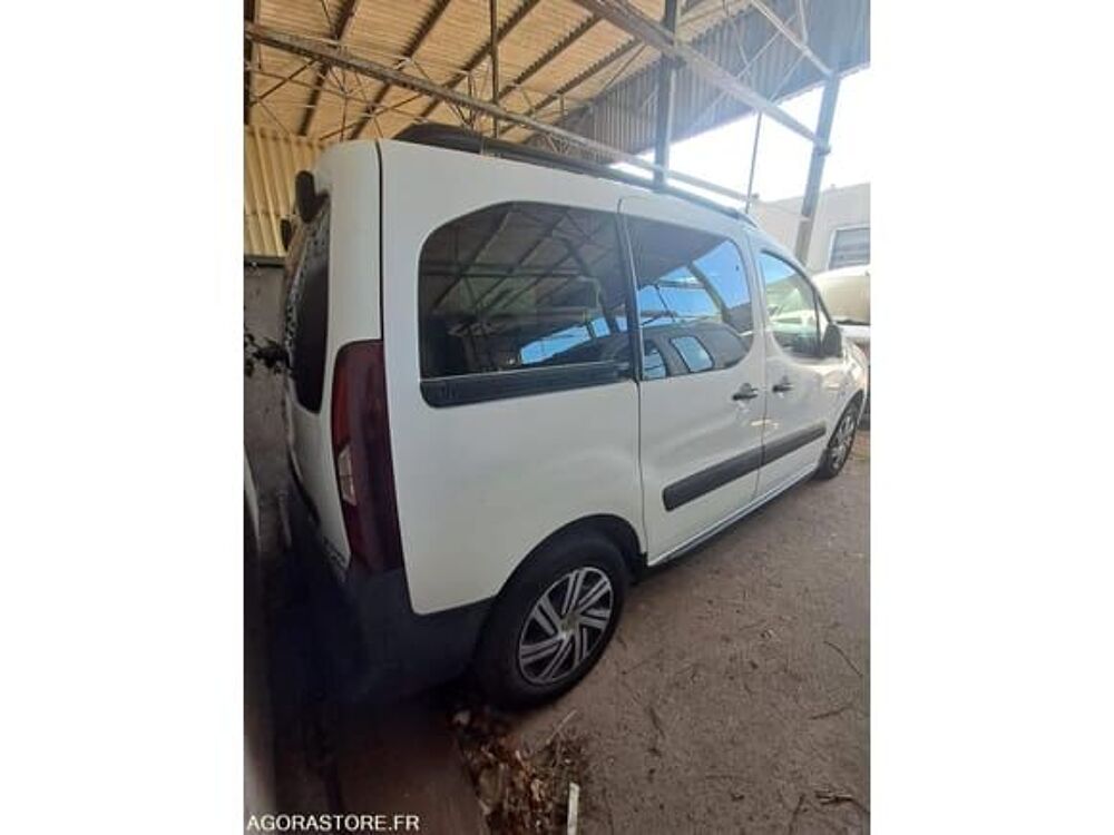 Berlingo VF77JBHZMJJ787362 occasion 93100 Saint-&Eacute;tienne