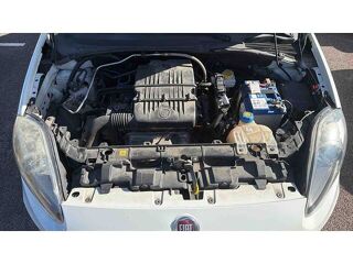Punto ZFA1990000P340609 occasion 93100 Le Grand Bourgtheroulde