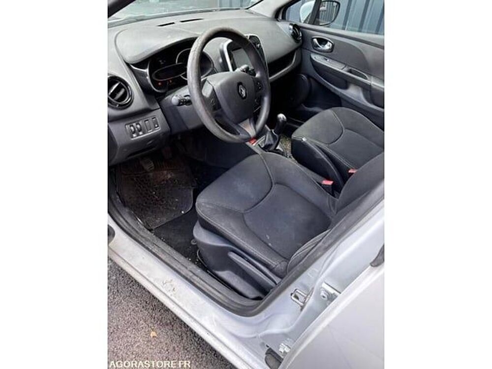 Clio VF15RBF0A55126761 occasion 93100 Jou&eacute;-L&egrave;s-Tours