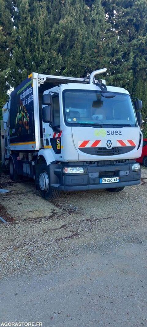 Annonce voiture Camion magasin Camion magasin 2000 €