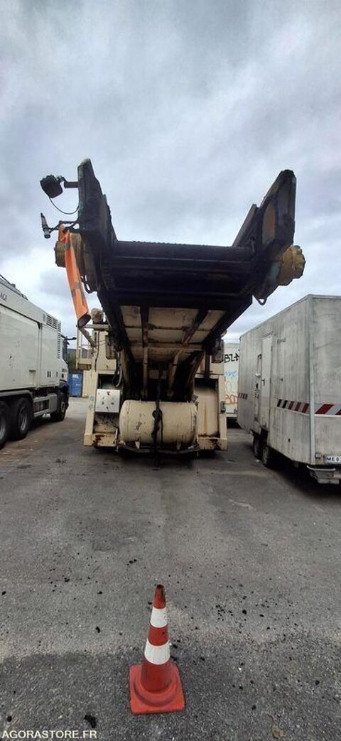 Autres Equipements 1995 occasion 93100 Gellainville