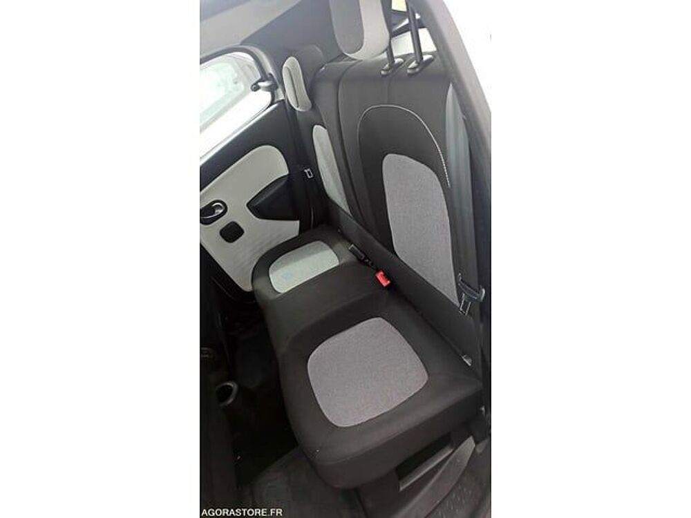 Twingo VF1AHB40D58337208 occasion 93100 Auxerre
