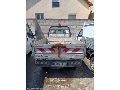 Annonce voiture Piaggio Porter 300 €