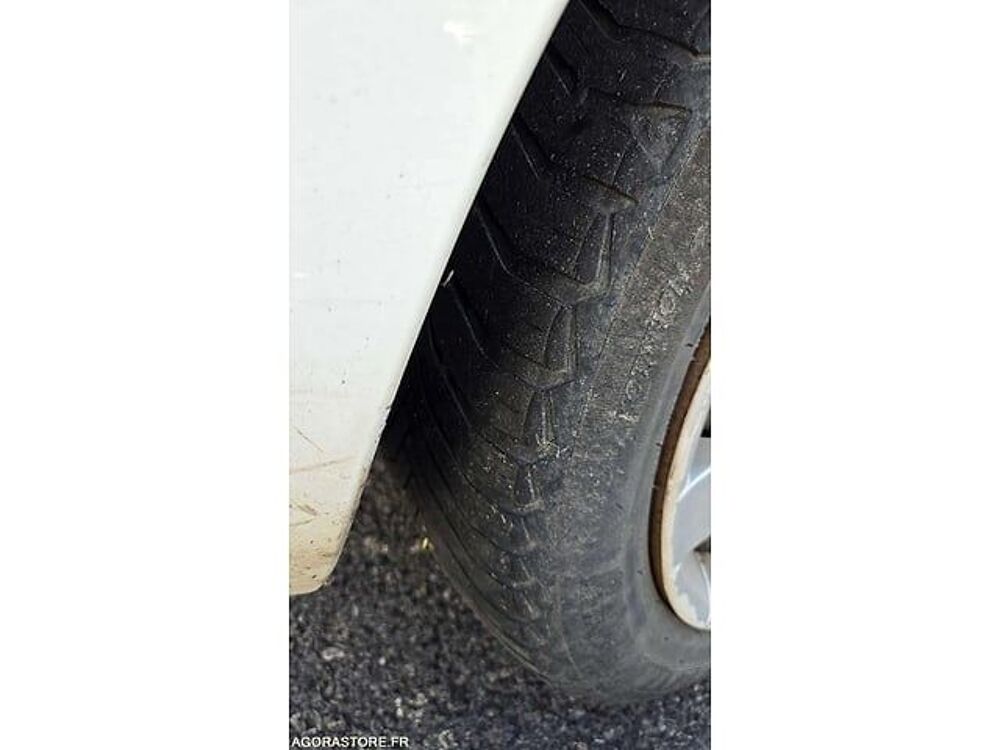 Clio VF1BR2V0H48081028 occasion 93100 Lamballe-Armor