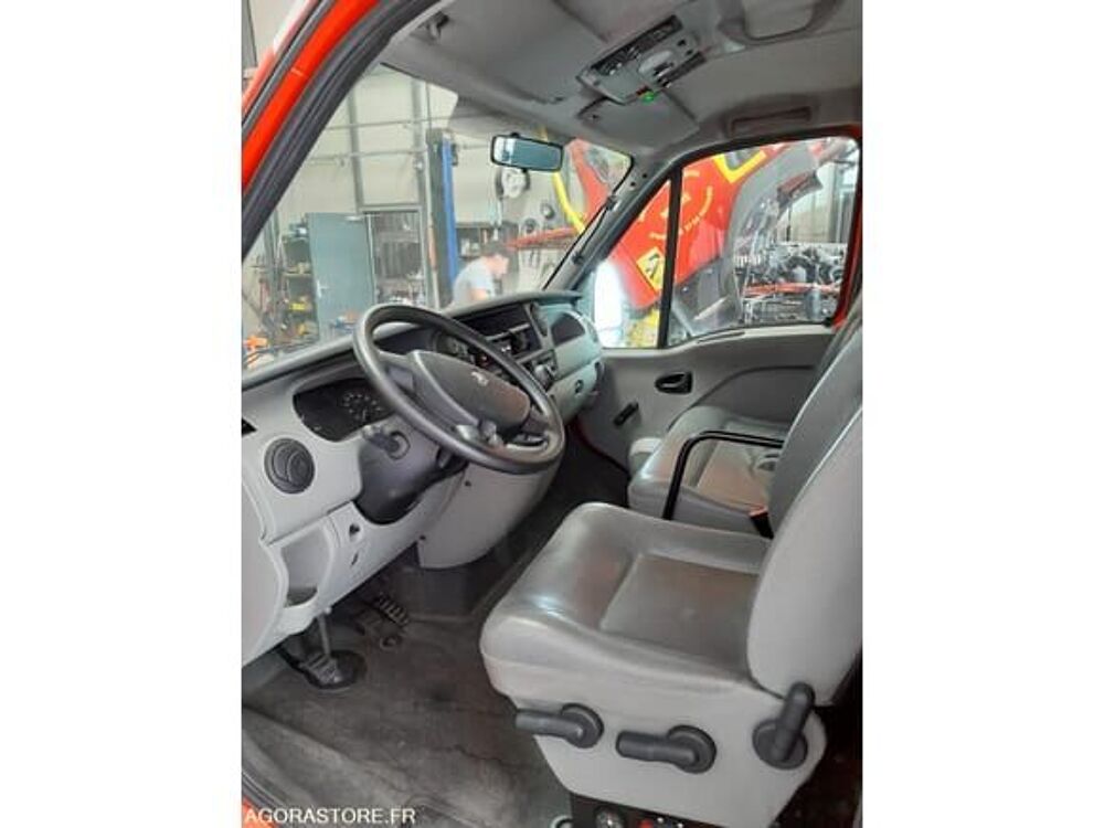   occasion 93100 Varennes-Vauzelles