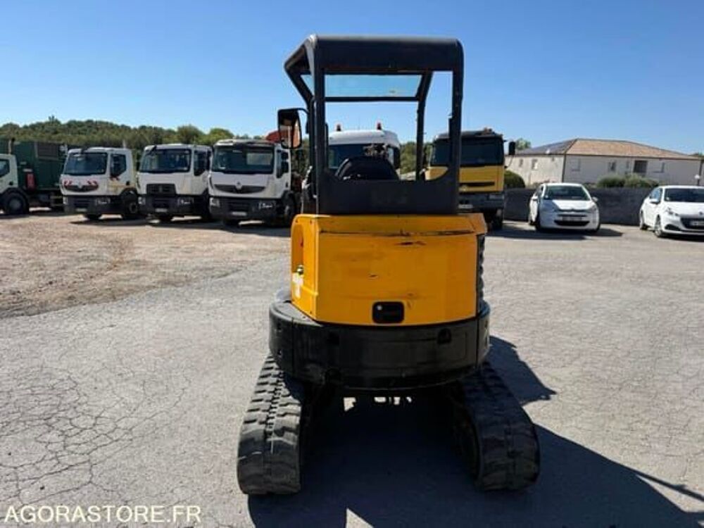 Tracto Pelle 2018 occasion 93100 N&icirc;mes