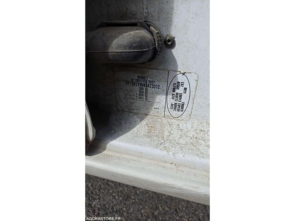 Clio VF1BR2V0H45423372 occasion 93100 Lamballe-Armor