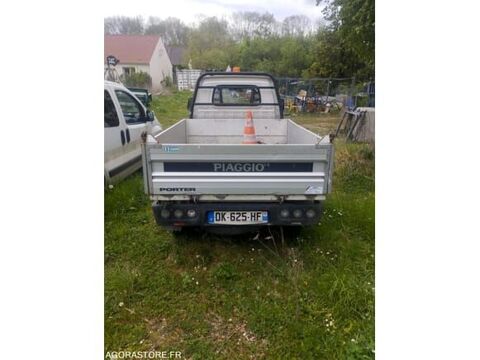 Porter ZAPS90TJW00002457 occasion 93100 Melun