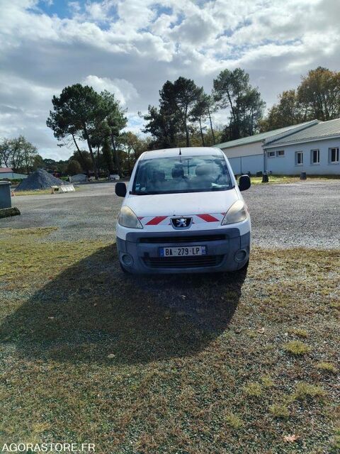 Peugeot Partner VF37B9HTCAJ765879 2010 occasion Mont-De-Marsan 93100