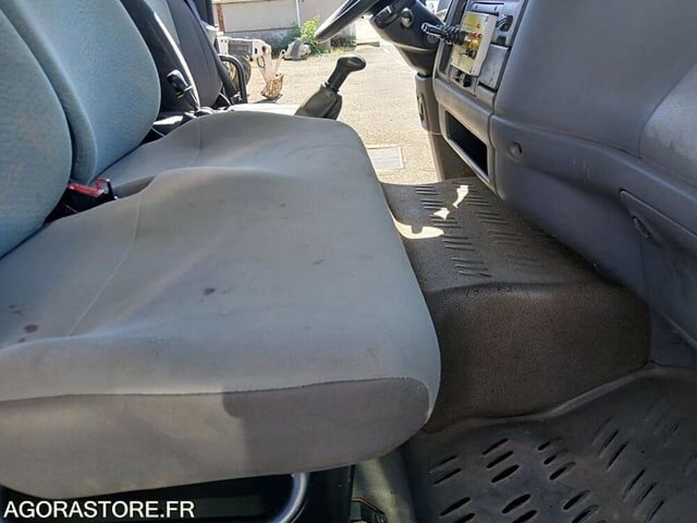   occasion 93100 Les Ponts-De-C&eacute;