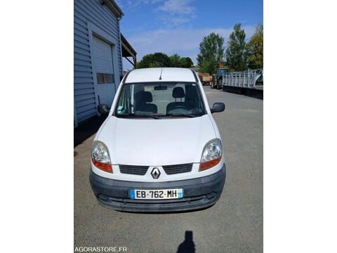 Annonce voiture Renault Kangoo 800 €