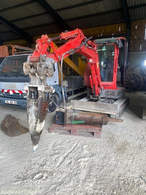 Utilitaire Pieces d&eacute;tach&eacute;es et accessoires Engins BTP  occasion Savignac 93100