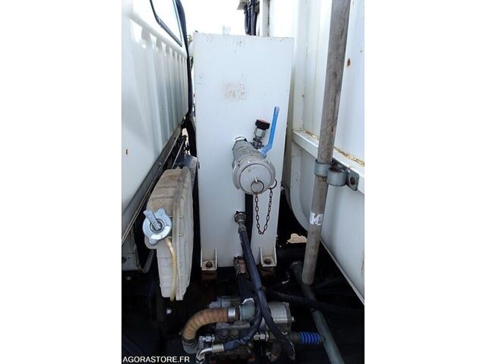  2011 occasion 93100 Vico