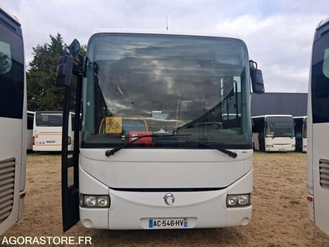 Car - Bus Car - Bus  occasion Ch&acirc;tellerault 93100