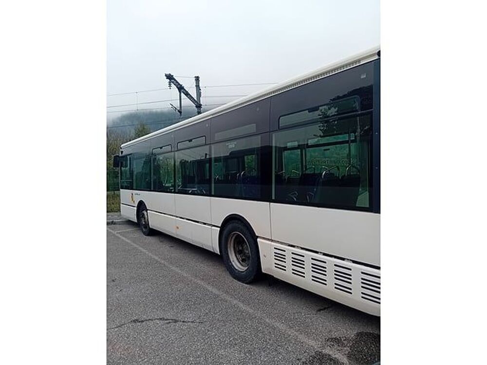   occasion 93100 Moutiers
