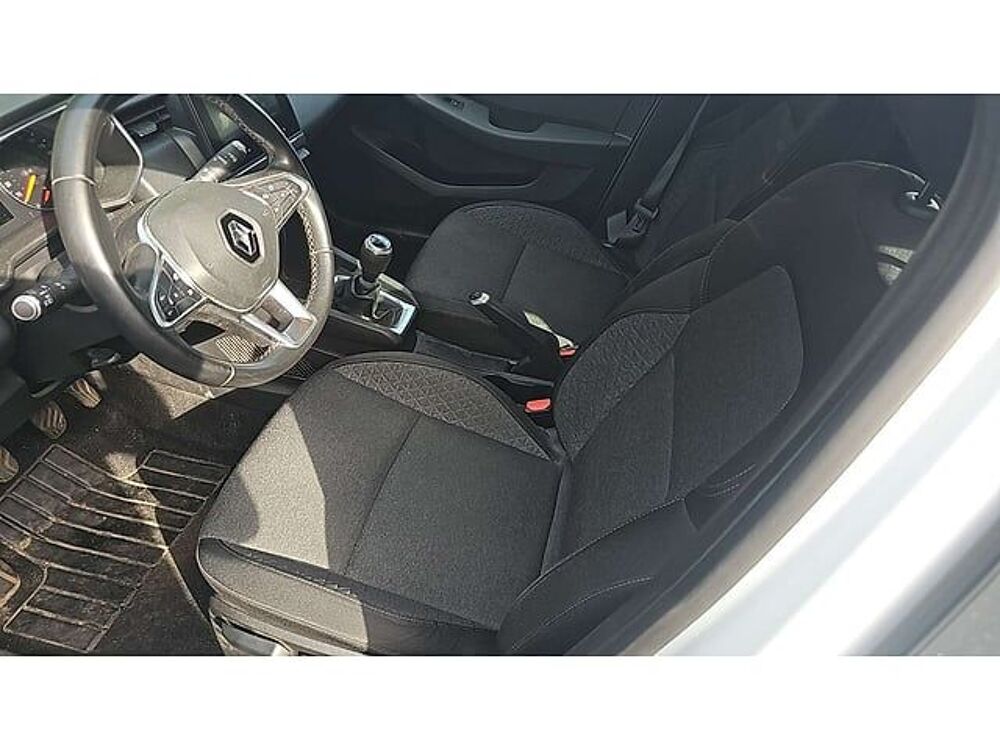 Clio VF1RJA00066832355 occasion 93100 Chameyrat