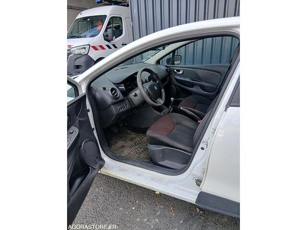 Clio VF15RBF0A54731529 occasion 93100 Jou&eacute;-L&egrave;s-Tours