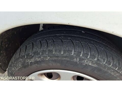 206 VF32AHFXF44052830 occasion 93100 Lamballe-Armor