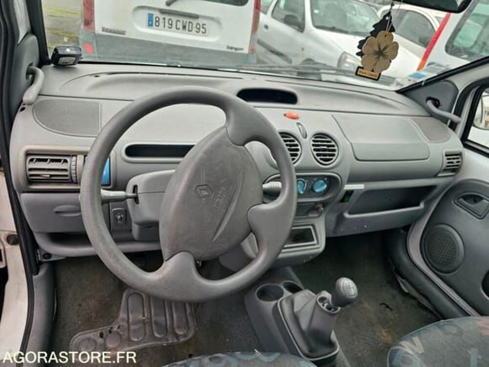 Twingo VF1C06G0E35725286 occasion 93100 Tremblay-En-France