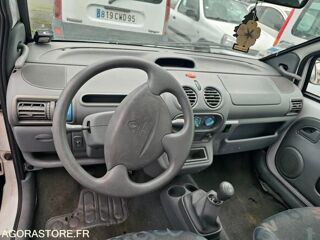 Twingo VF1C06G0E35725286 occasion 93100 Tremblay-En-France