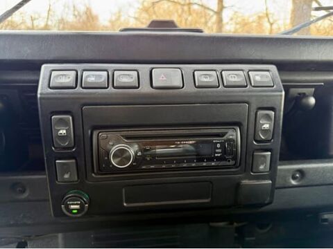 Defender SALLDVA585A705844 occasion 93100 Saint-&Eacute;tienne