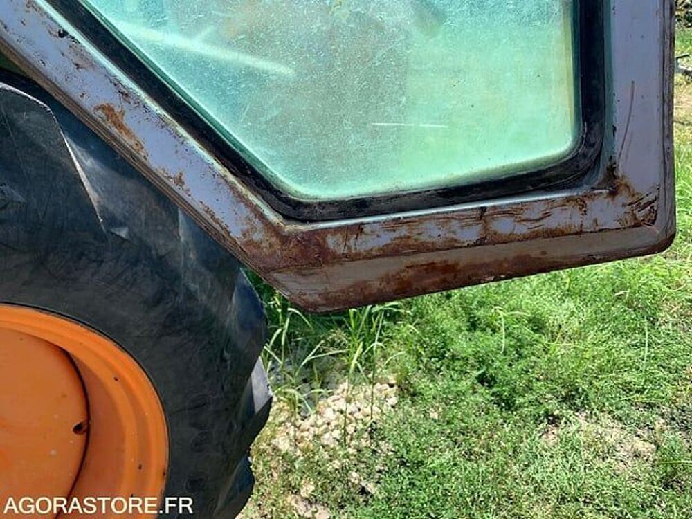 Tracto Pelle 1995 occasion 93100 Agen