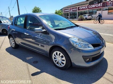 Clio VF1BR1G0H37509345 2007 occasion 93100 Mably