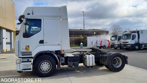Annonce voiture Tracteur routier Tracteur routier 4938 €